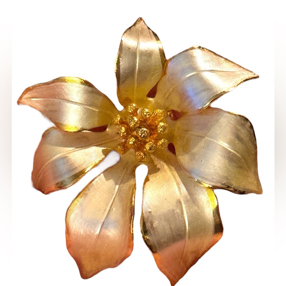 Vintage Cerrito Fabulous Vintage Gold White Poinsettia Brooch Flower Floral